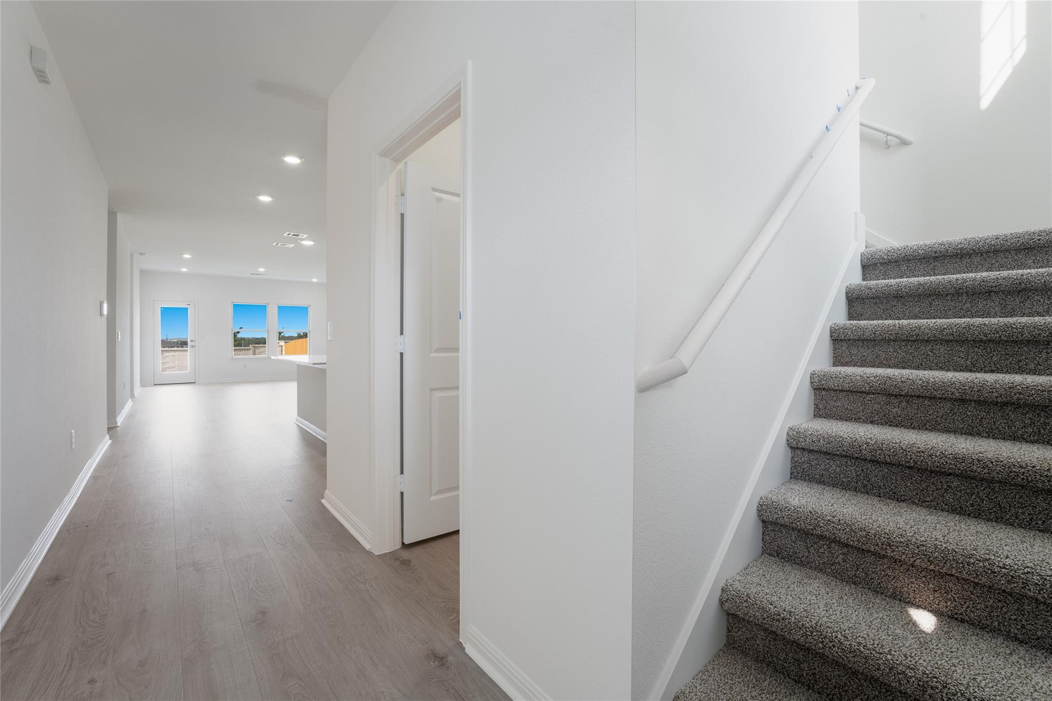 435 Mustang Lake Cir, Buda, TX 78610