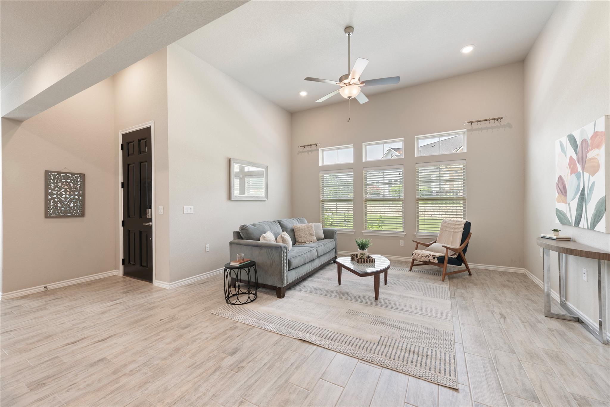 121 Bolivar Way # 101, San Marcos, TX 78666