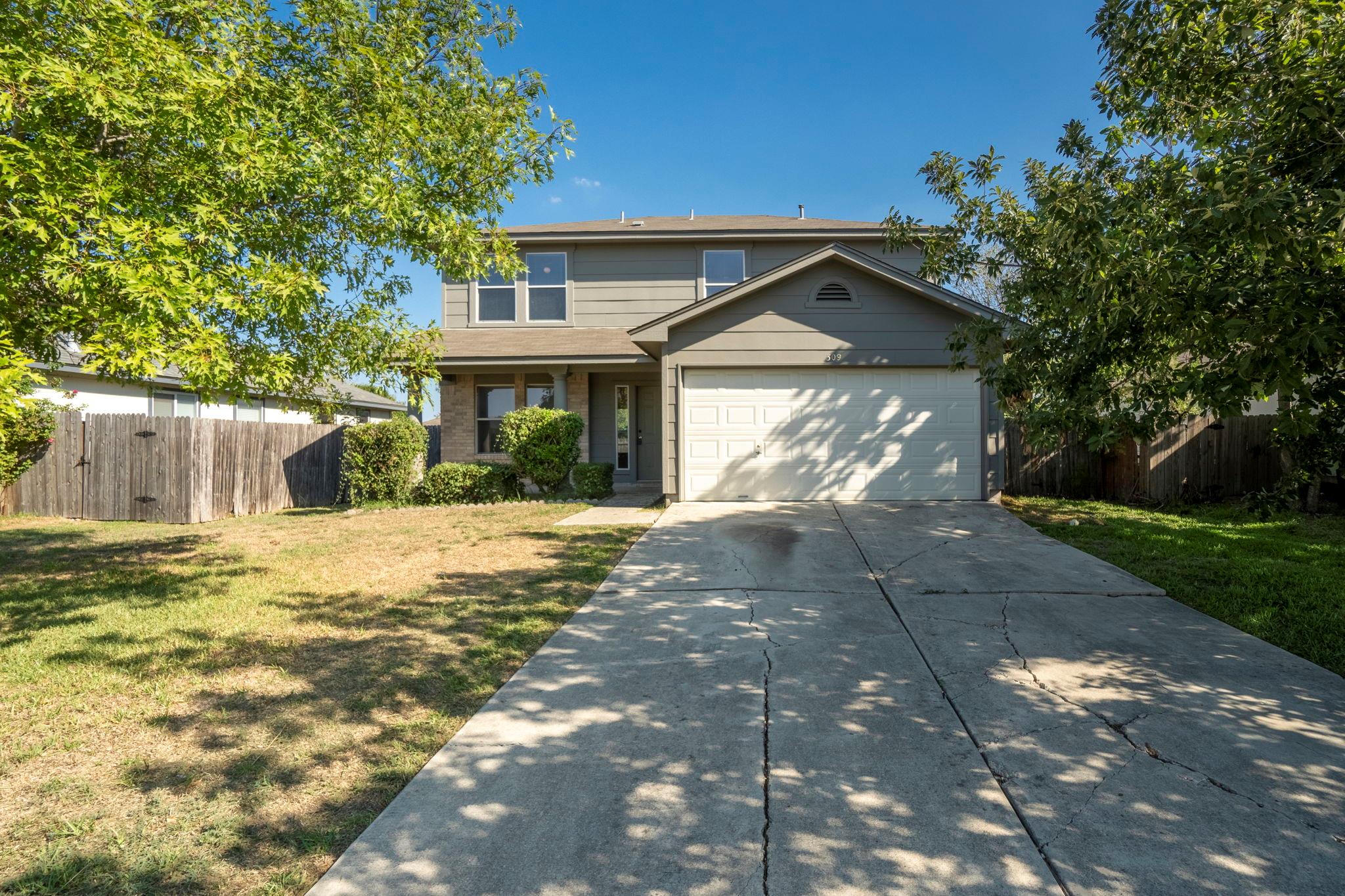 309 MUSGRAV, Kyle, TX 78640