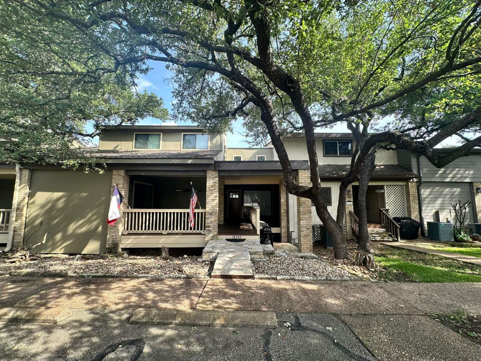 18243 Lakepoint Cv, Lago Vista, TX 78645