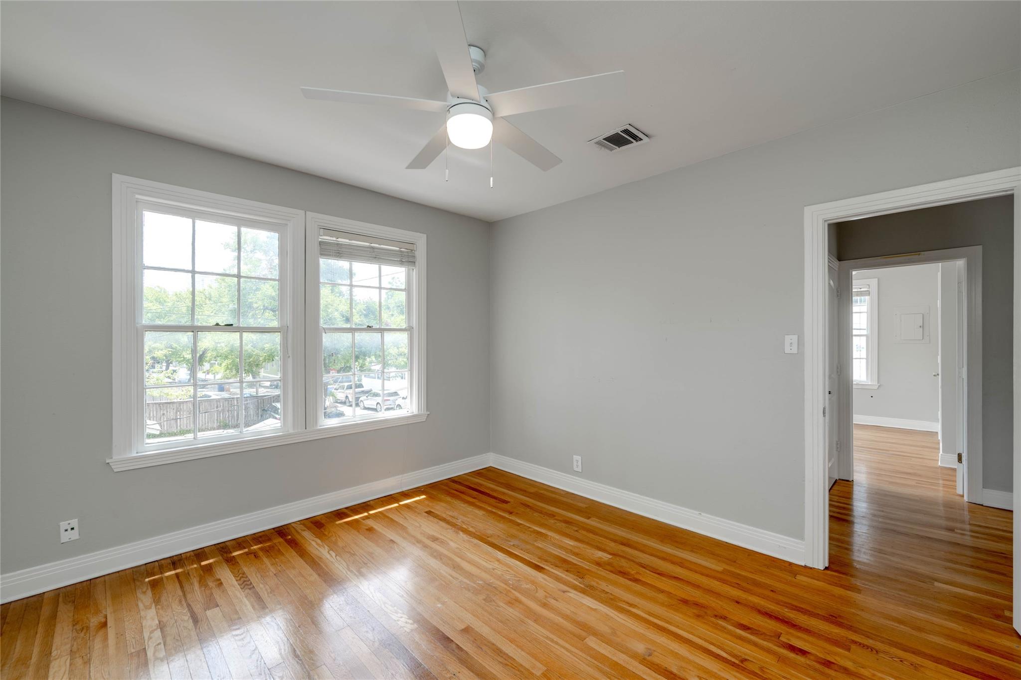 807 W 12th St # B, Austin, TX 78701
