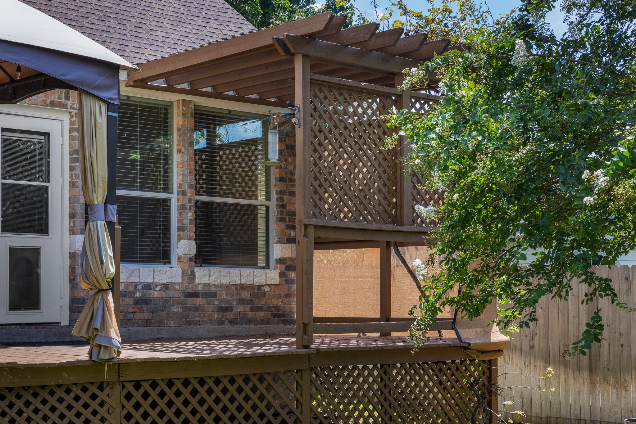 929 N Horton St, La Grange, TX 78945