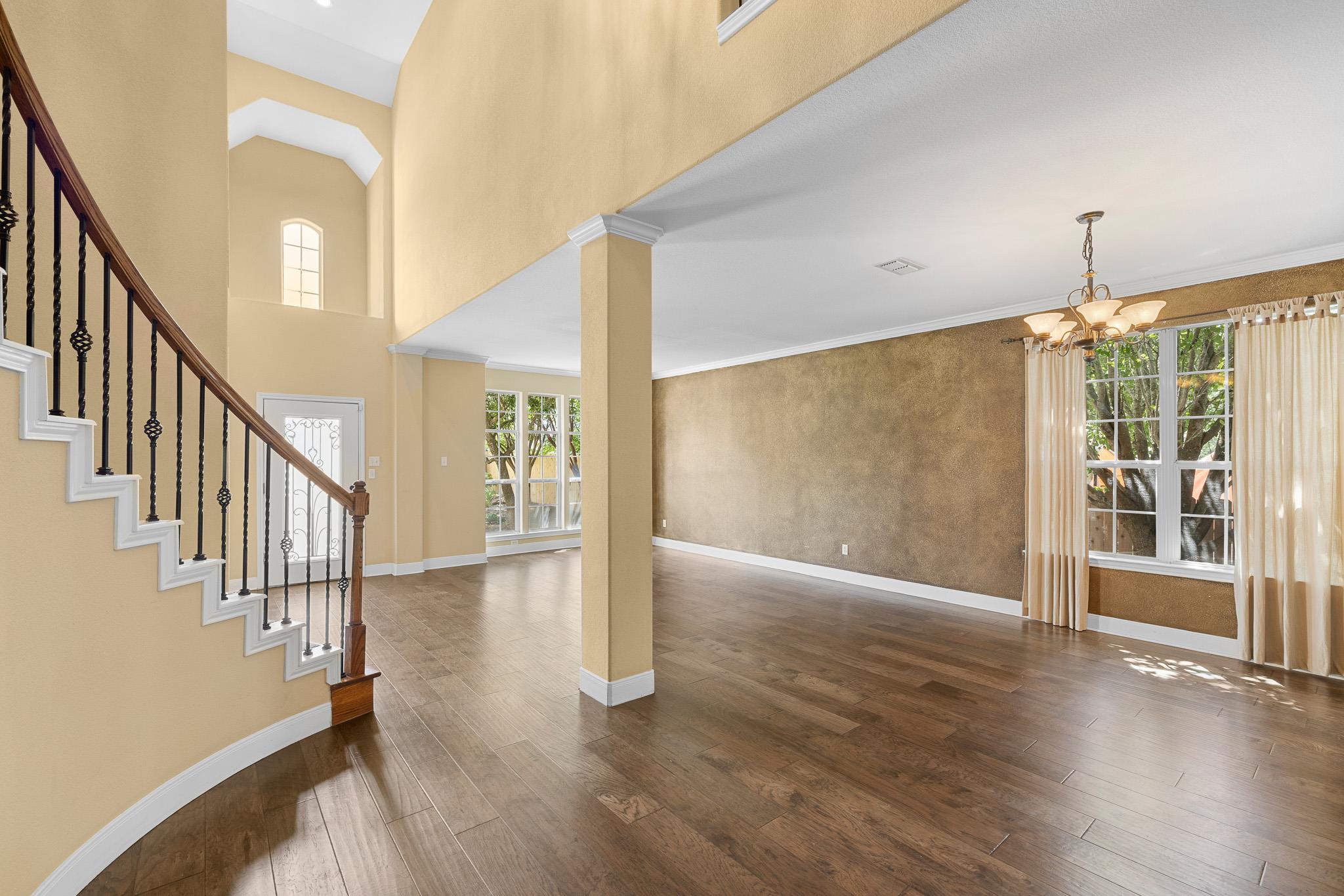 929 N Horton St, La Grange, TX 78945