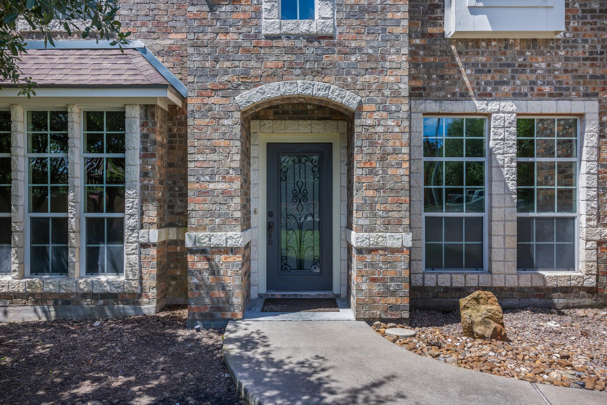 929 N Horton St, La Grange, TX 78945