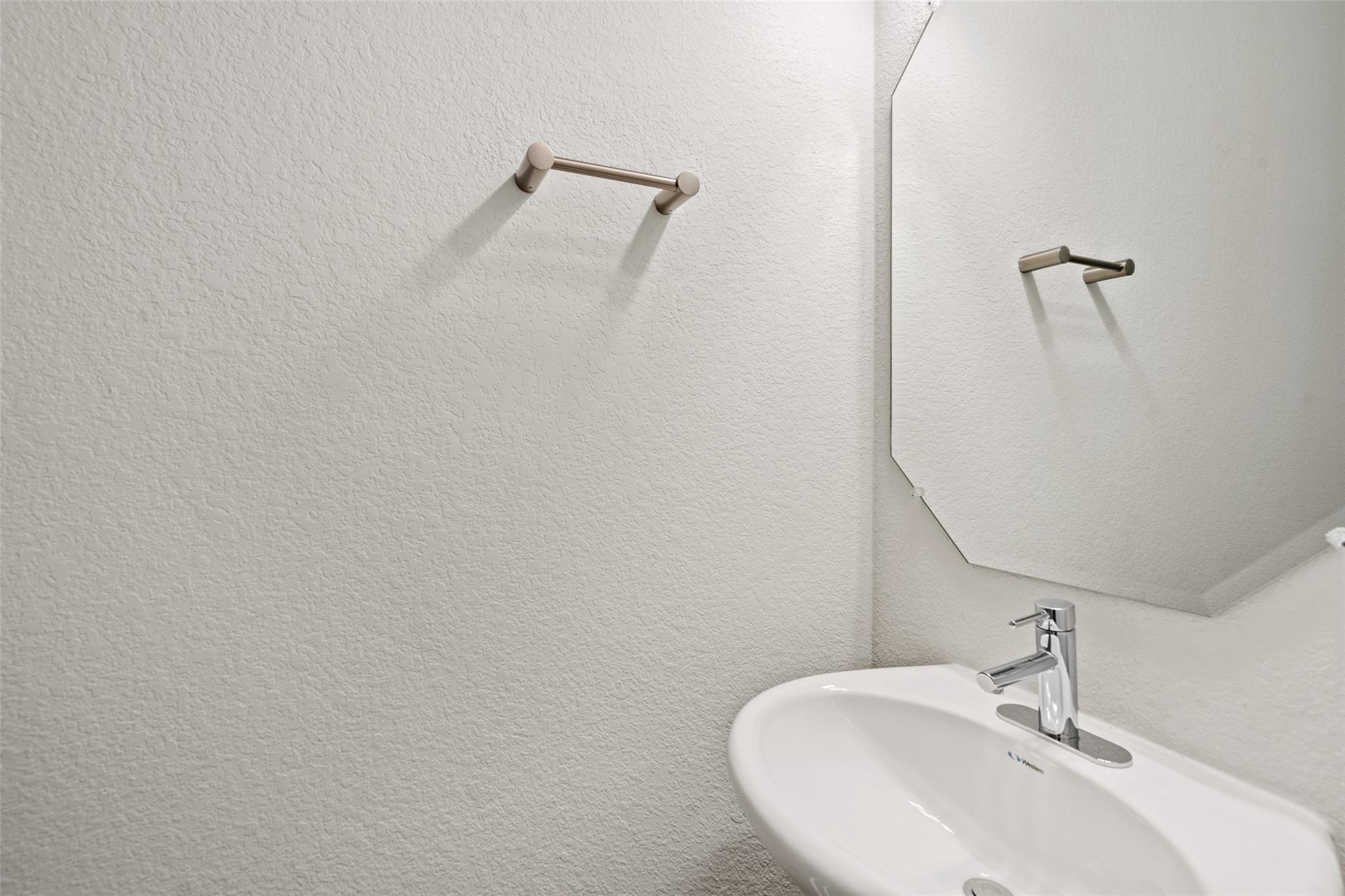 9820 Grapevine Leaf Dr, Manor, TX 78653