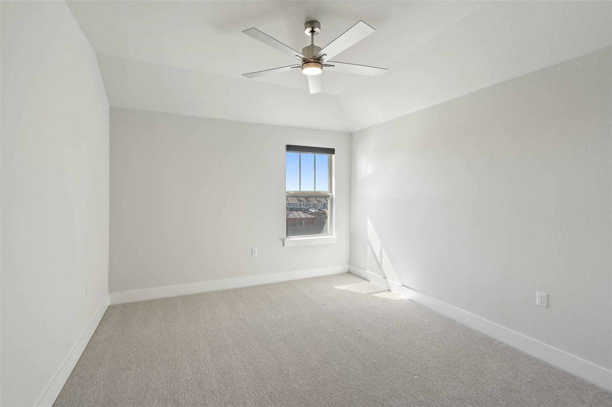 9820 Grapevine Leaf Dr, Manor, TX 78653