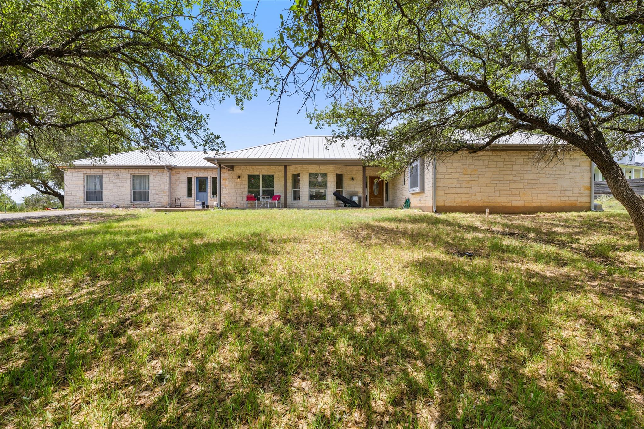 23809 Oscar Rd, Spicewood, TX 78669