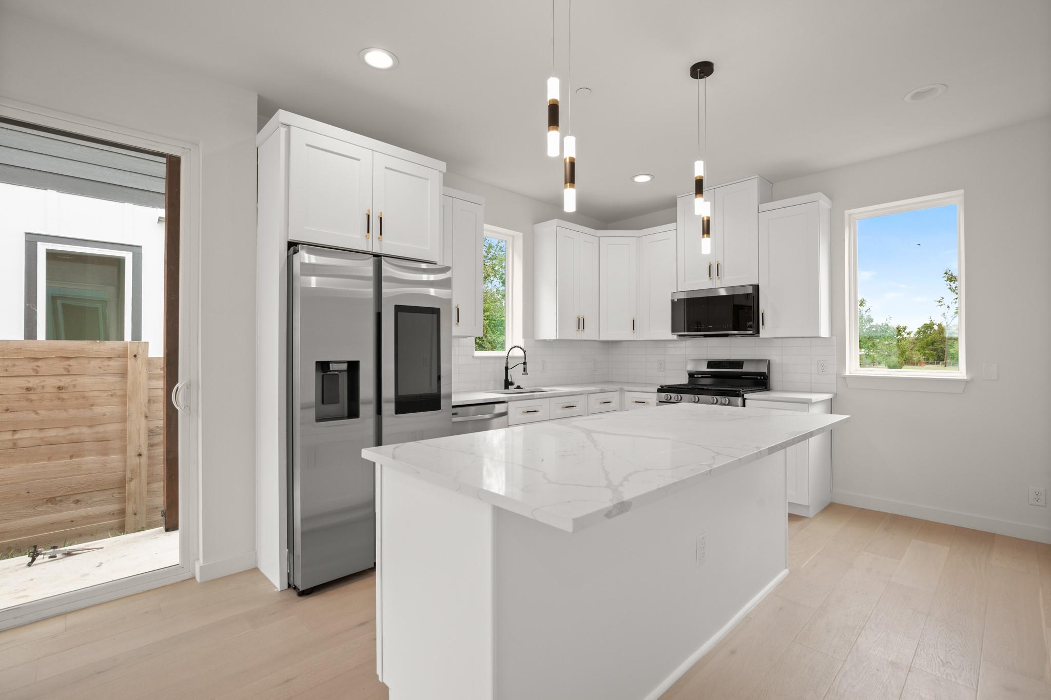 5305 Ledesma Rd # 3, Austin, TX 78721