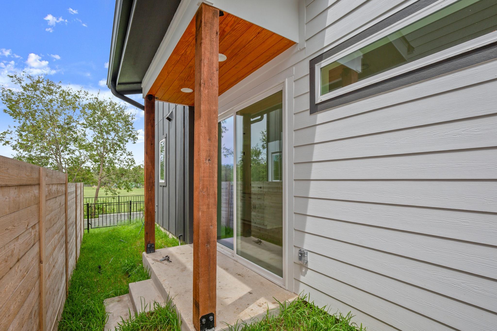 5305 Ledesma Rd # 3, Austin, TX 78721