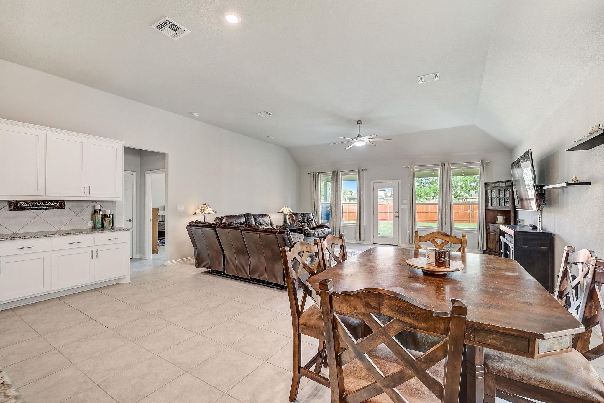175 Bonham Cv, Dripping Springs, TX 78620