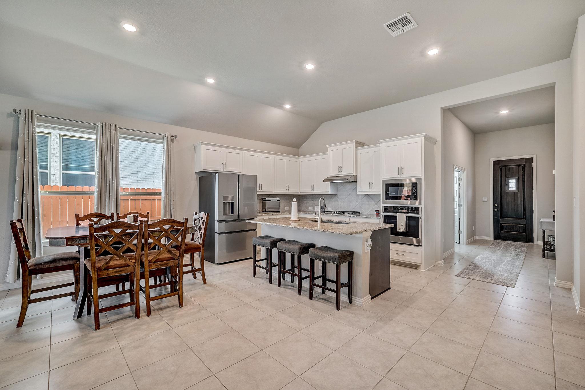 175 Bonham Cv, Dripping Springs, TX 78620