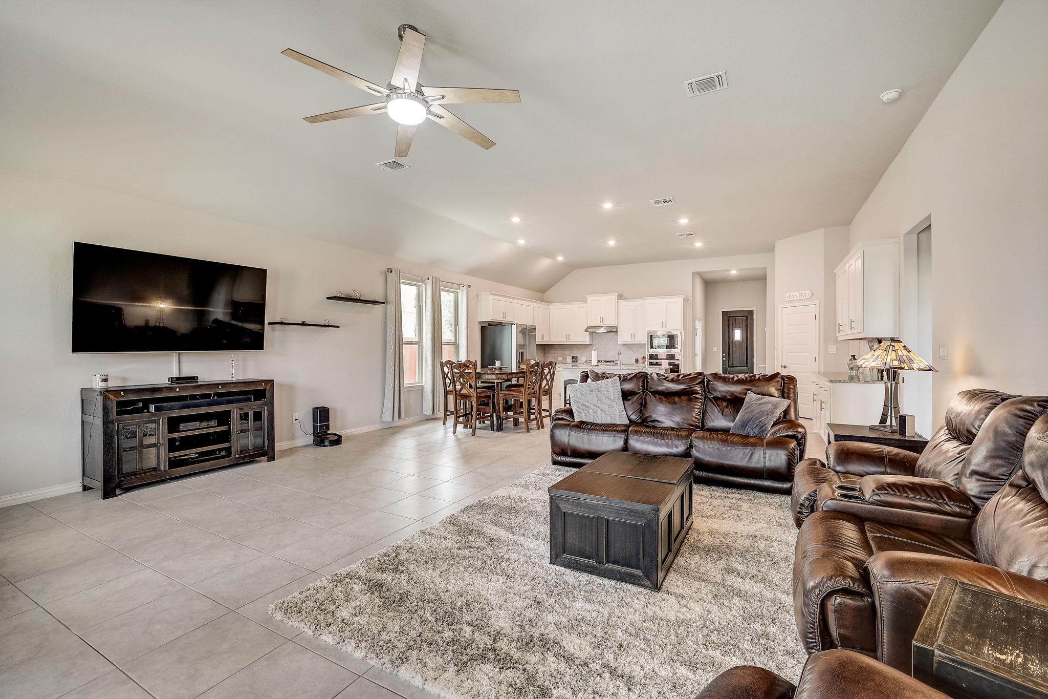 175 Bonham Cv, Dripping Springs, TX 78620