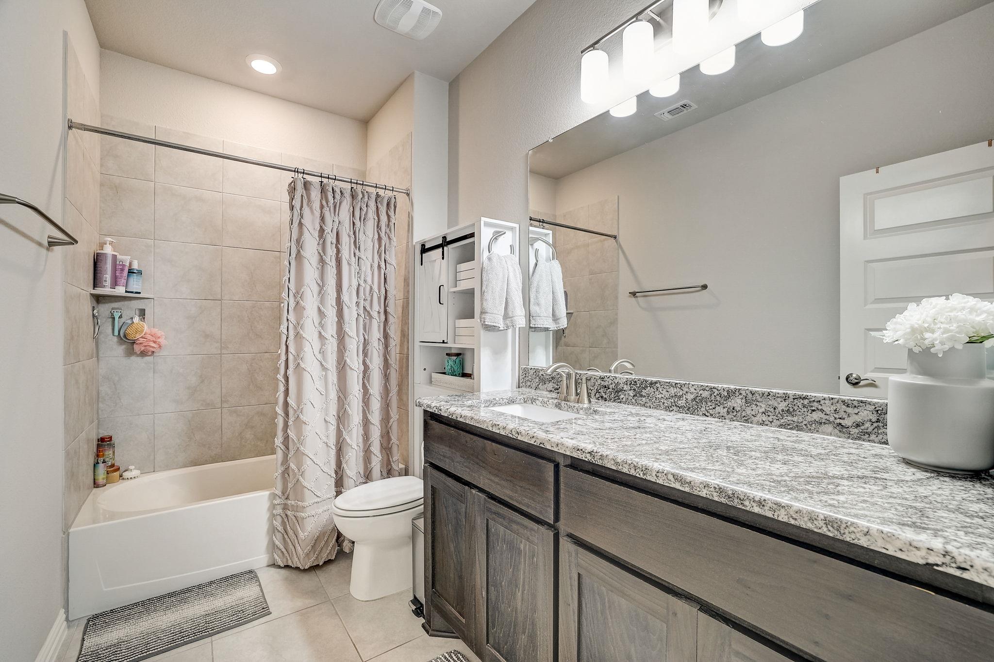 175 Bonham Cv, Dripping Springs, TX 78620
