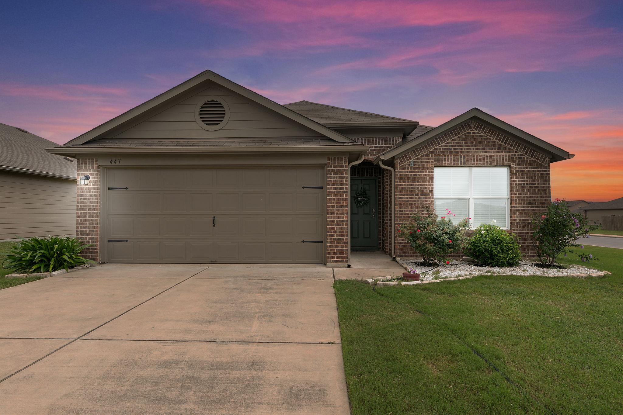447 Discovery Dr, Kyle, TX 78640
