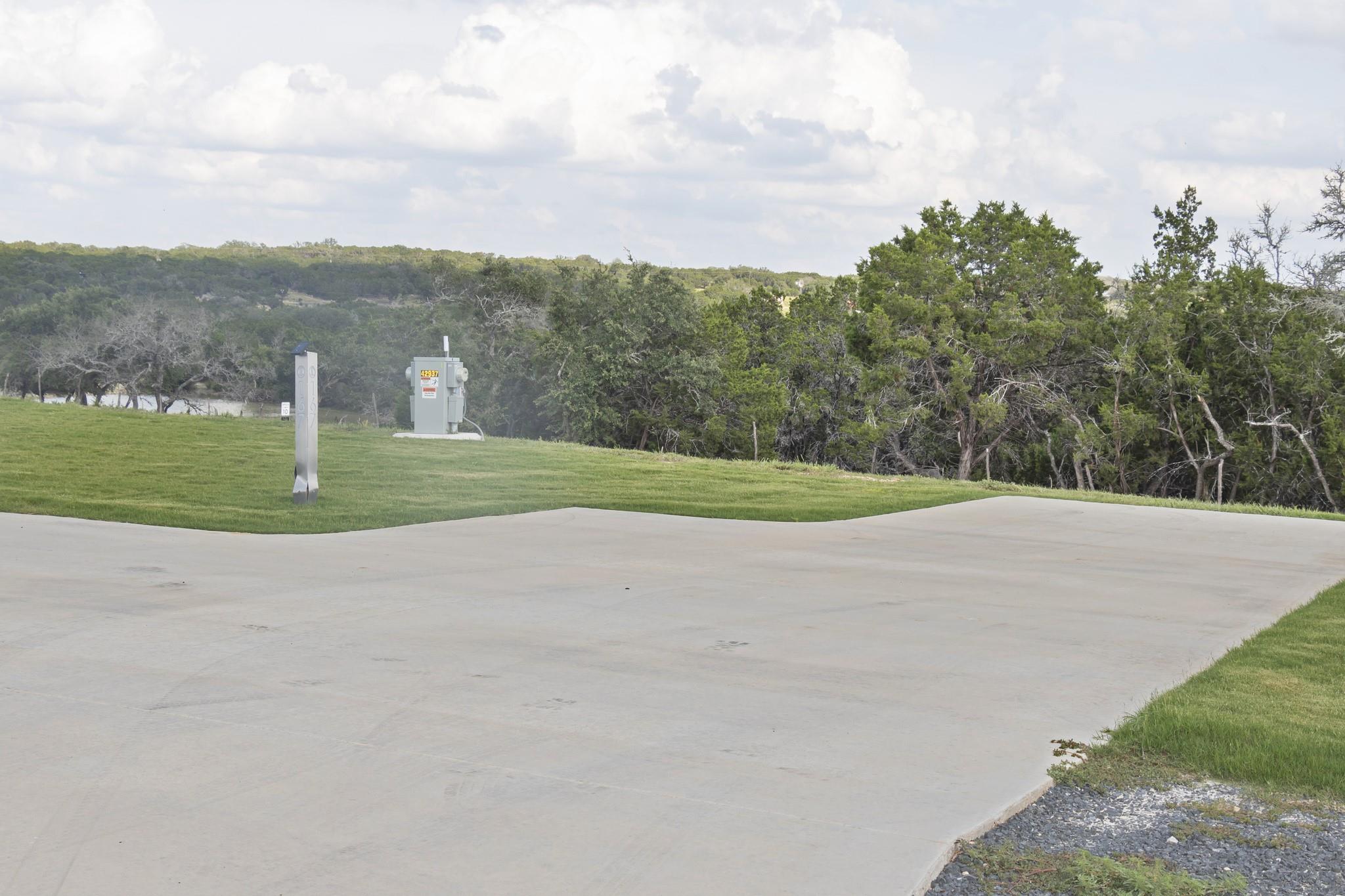 5386 Ranch Road 1376 Rd # 167, Fredericksburg, TX 78624