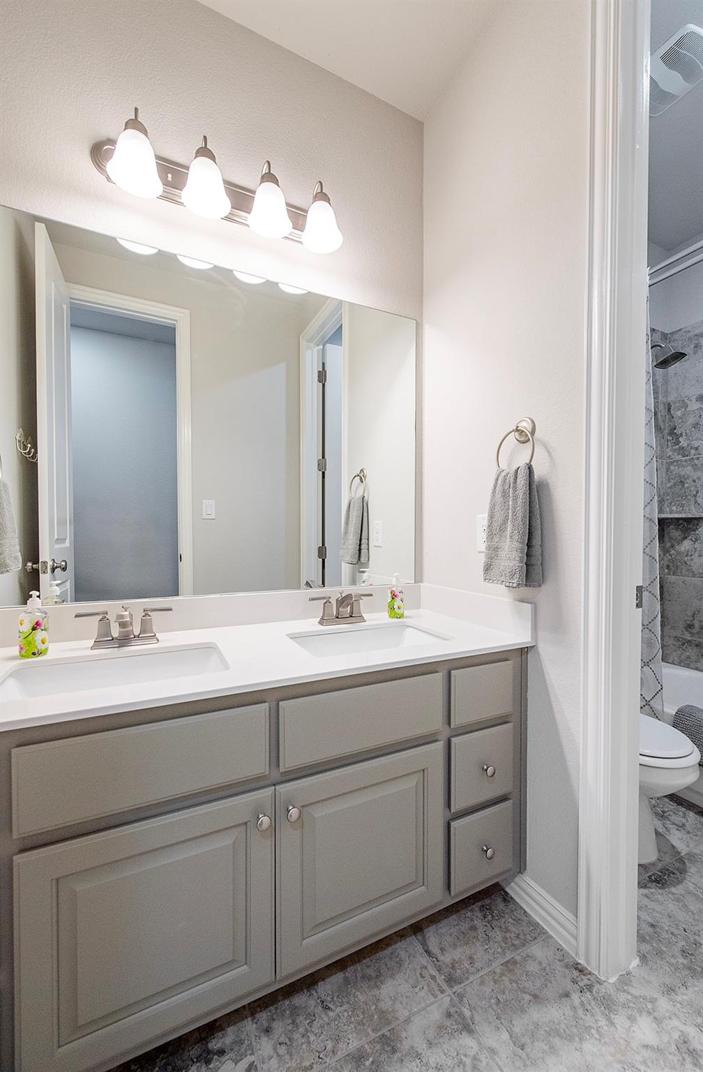 1813 Cherry Glade Trl, Georgetown, TX 78628
