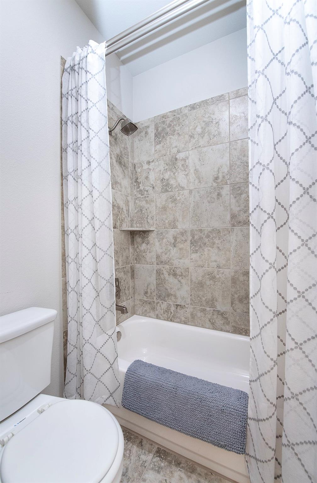 1813 Cherry Glade Trl, Georgetown, TX 78628