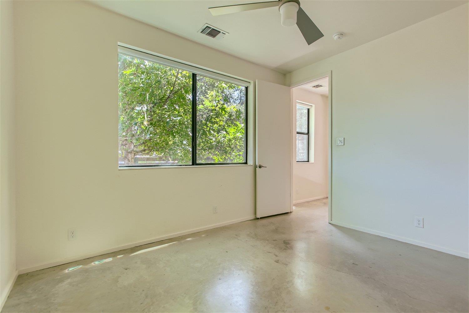 707 Cardinal Ln # L2, Austin, TX 78704