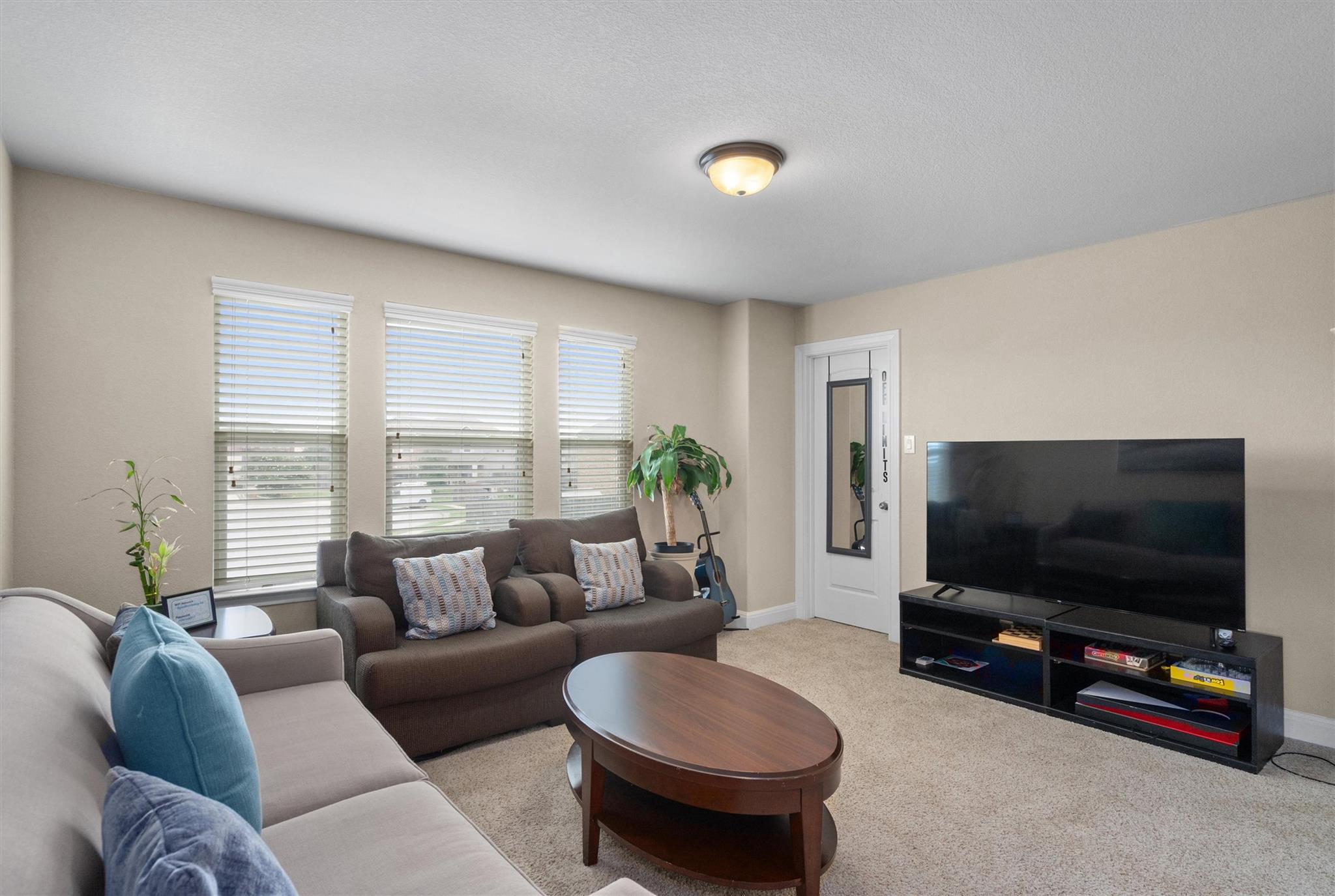 13733 James Garfield St, Manor, TX 78653