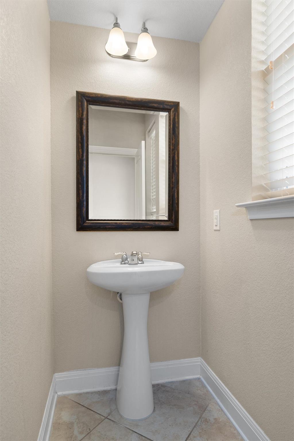 13733 James Garfield St, Manor, TX 78653