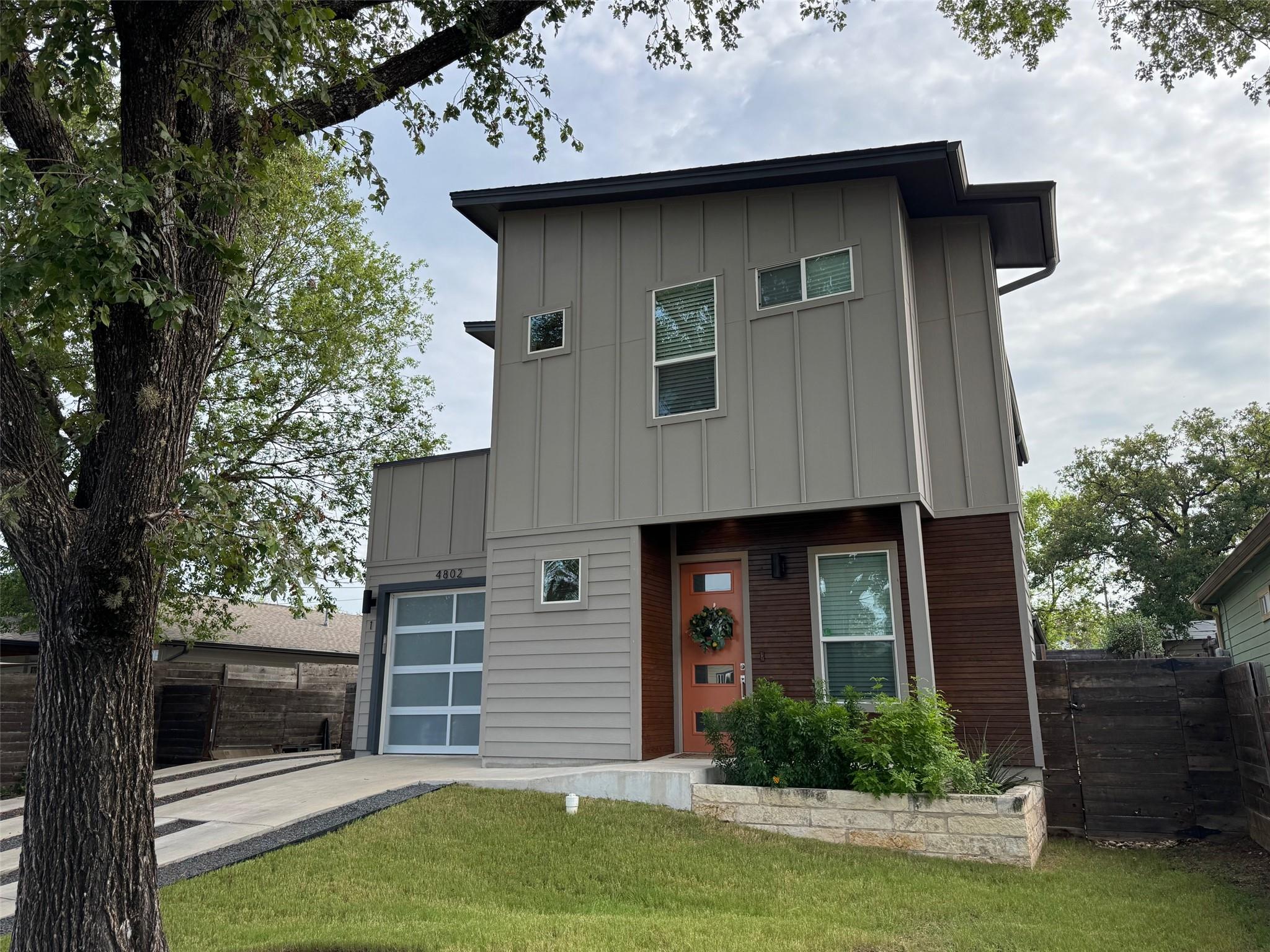 4802 Santa Anna St # 1, Austin, TX 78721