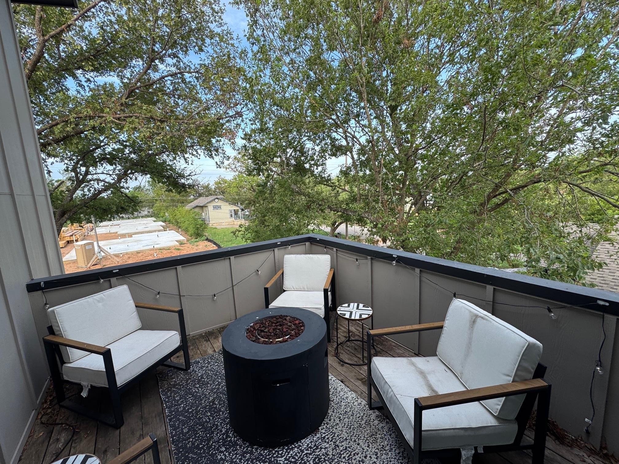 4802 Santa Anna St # 1, Austin, TX 78721