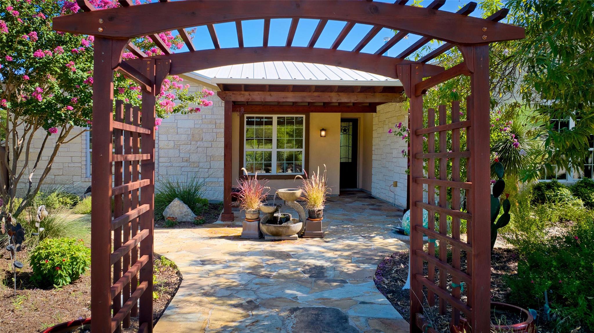 5571 County Road 200, Liberty Hill, TX 78642