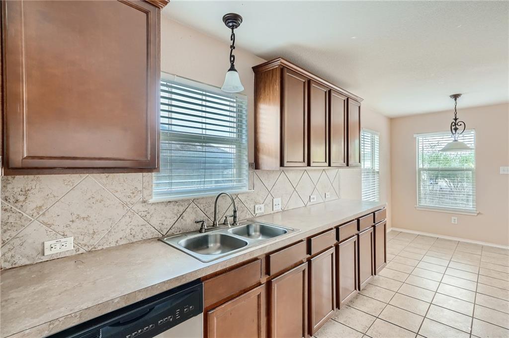 160 Wildfire Cv, Buda, TX 78610