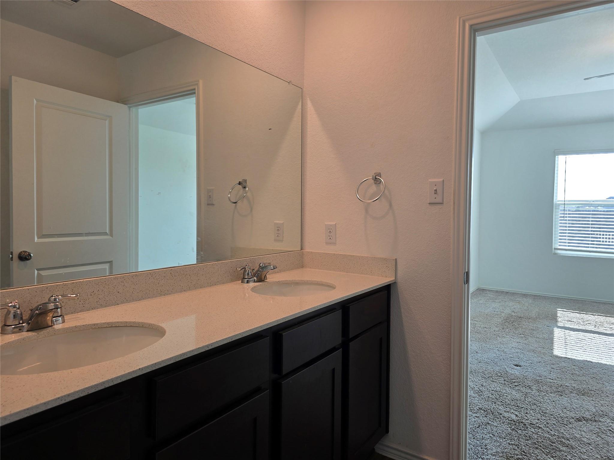 109 Mountain Maple St, Hutto, TX 78634