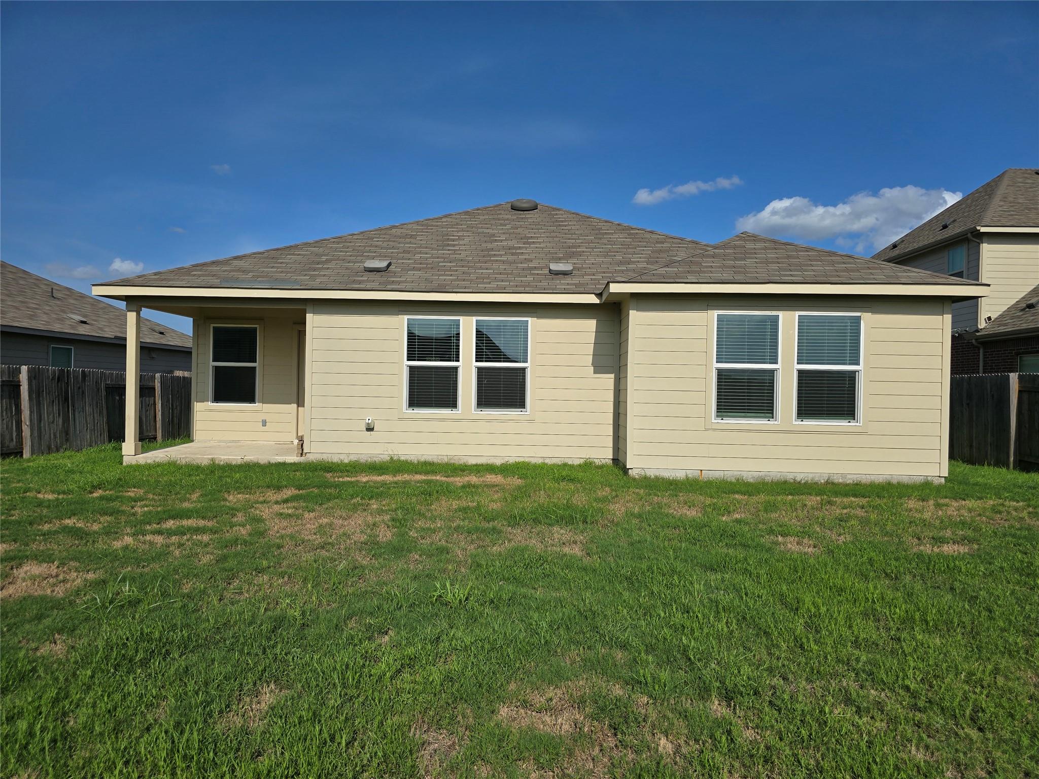109 Mountain Maple St, Hutto, TX 78634