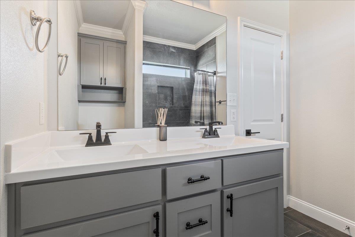 5404 Black Horse Ct, Waco, TX 76708