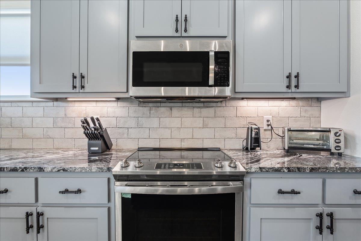 5404 Black Horse Ct, Waco, TX 76708