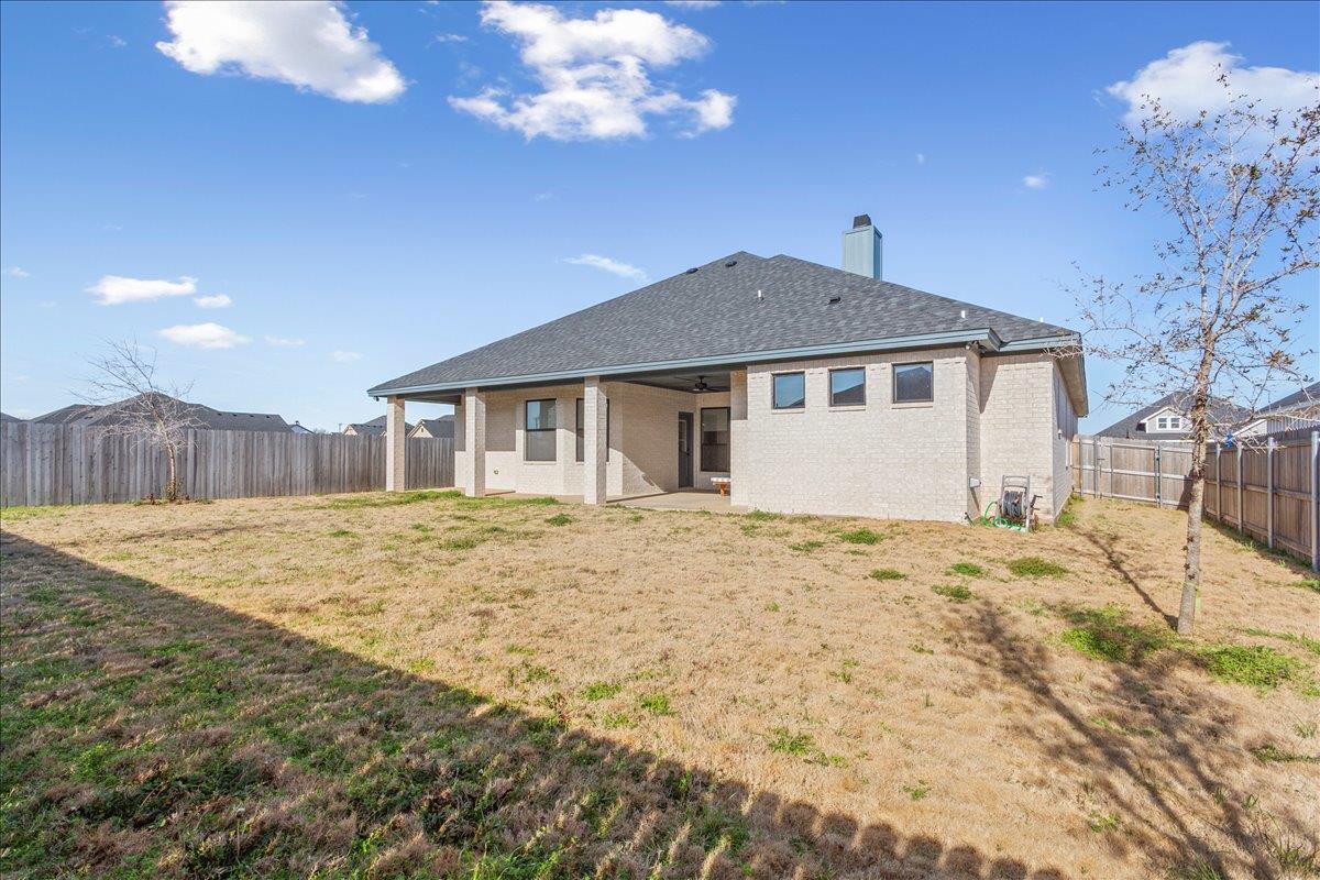 5404 Black Horse Ct, Waco, TX 76708