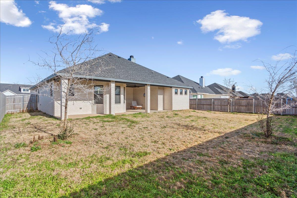 5404 Black Horse Ct, Waco, TX 76708