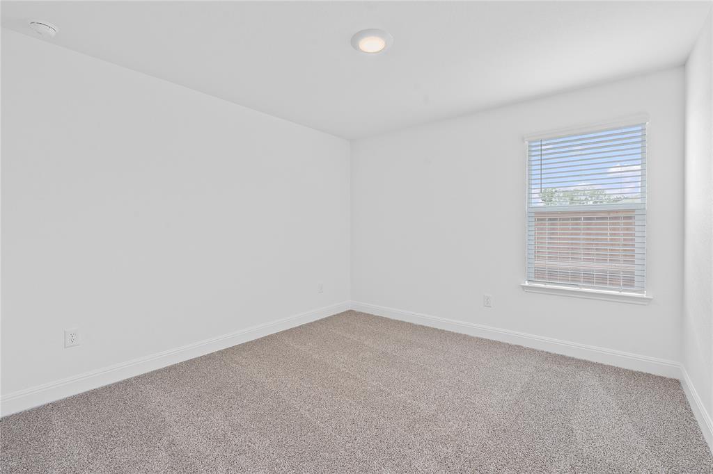 129 Bruin Paw Dr, Georgetown, TX 78628