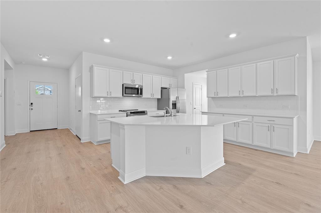 129 Bruin Paw Dr, Georgetown, TX 78628
