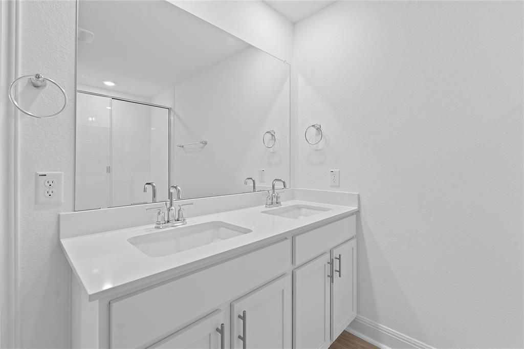 129 Bruin Paw Dr, Georgetown, TX 78628