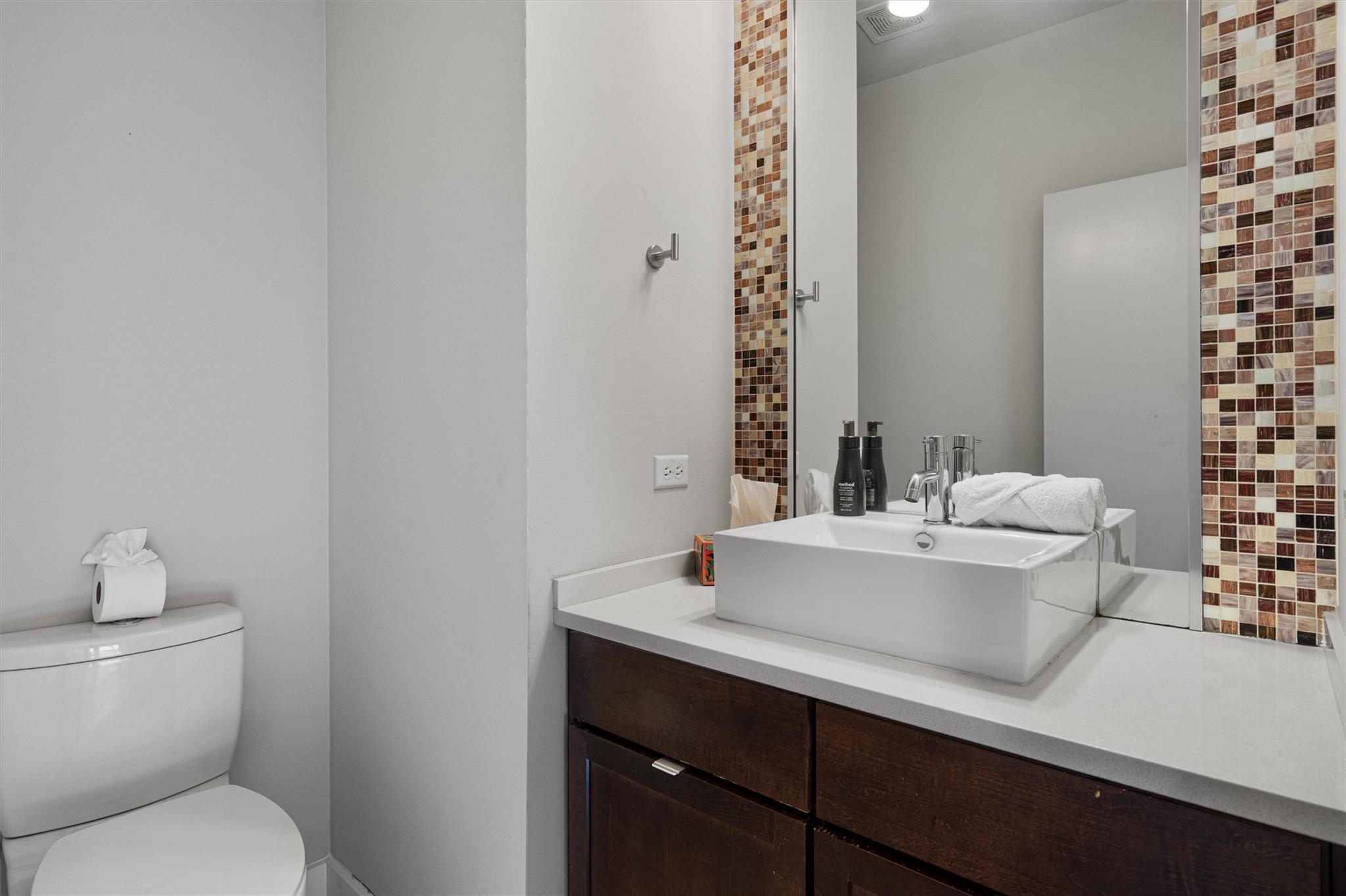 2207 New York Ave, Austin, TX 78702