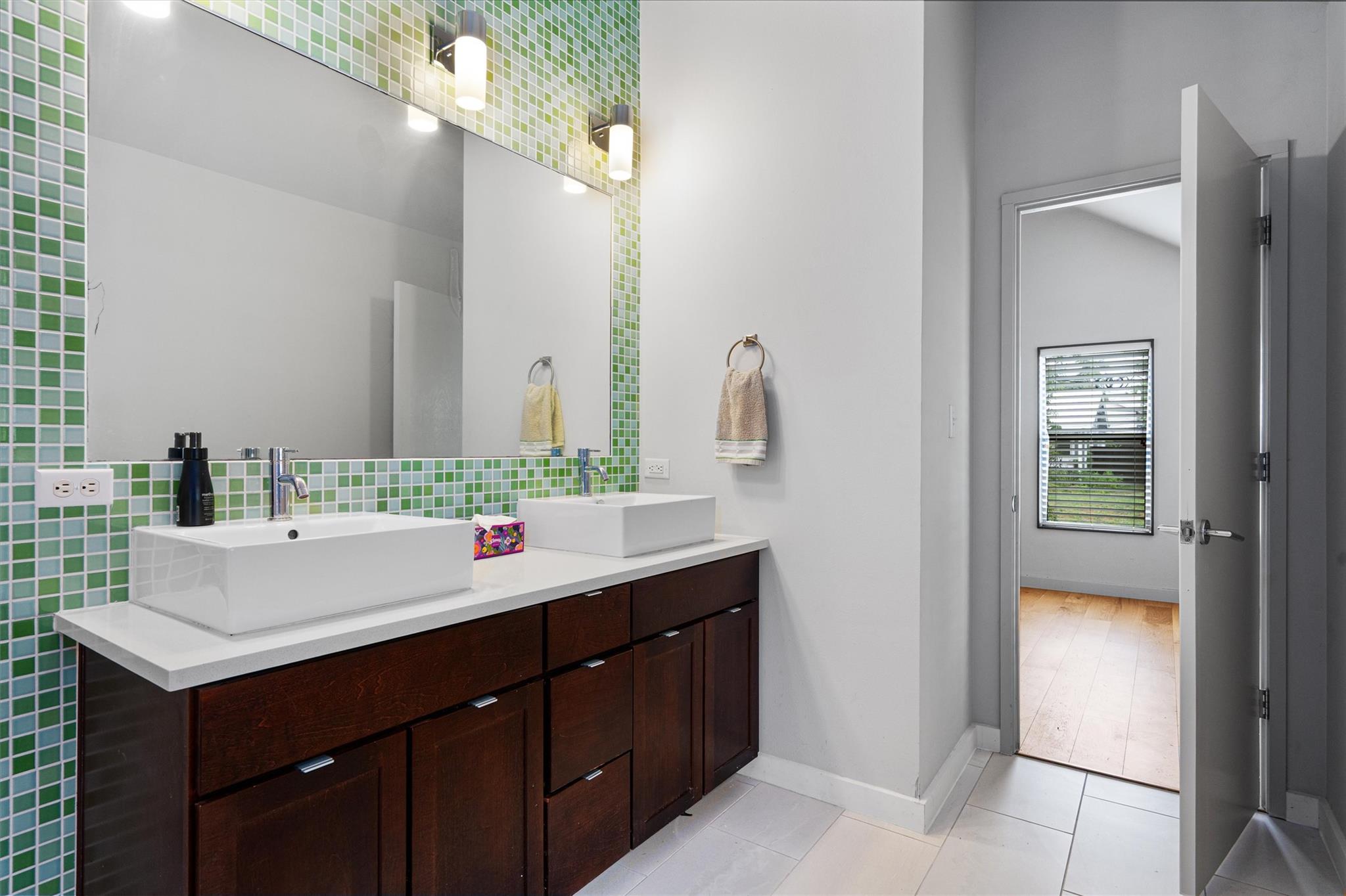 2207 New York Ave, Austin, TX 78702