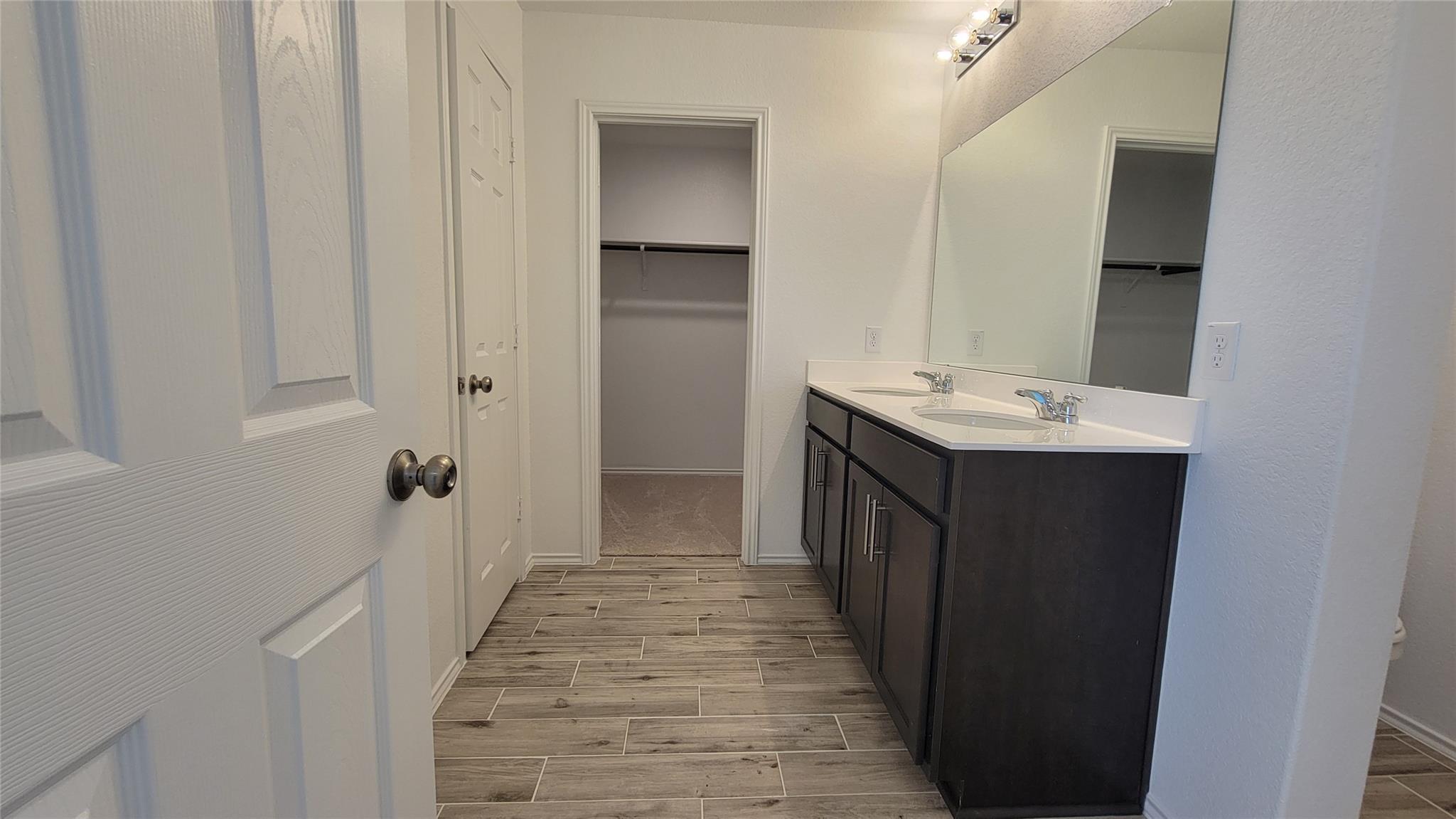 312 Singing Dove Way, Liberty Hill, TX 78642