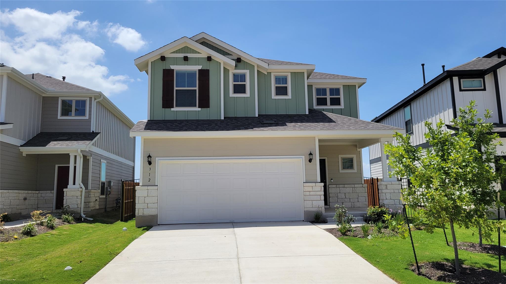 312 Singing Dove Way, Liberty Hill, TX 78642