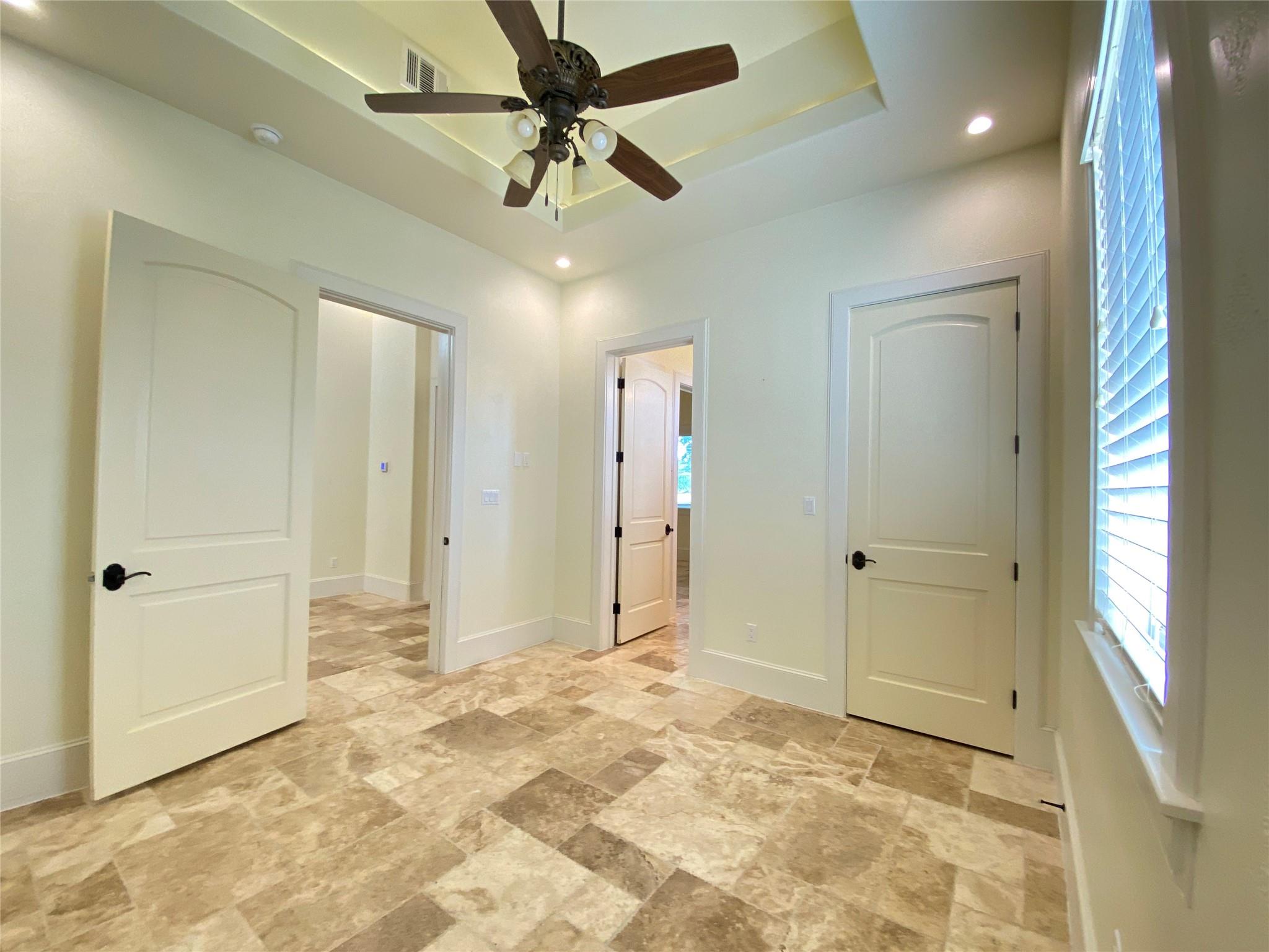 102 Long Point Cv, Georgetown, TX 78628