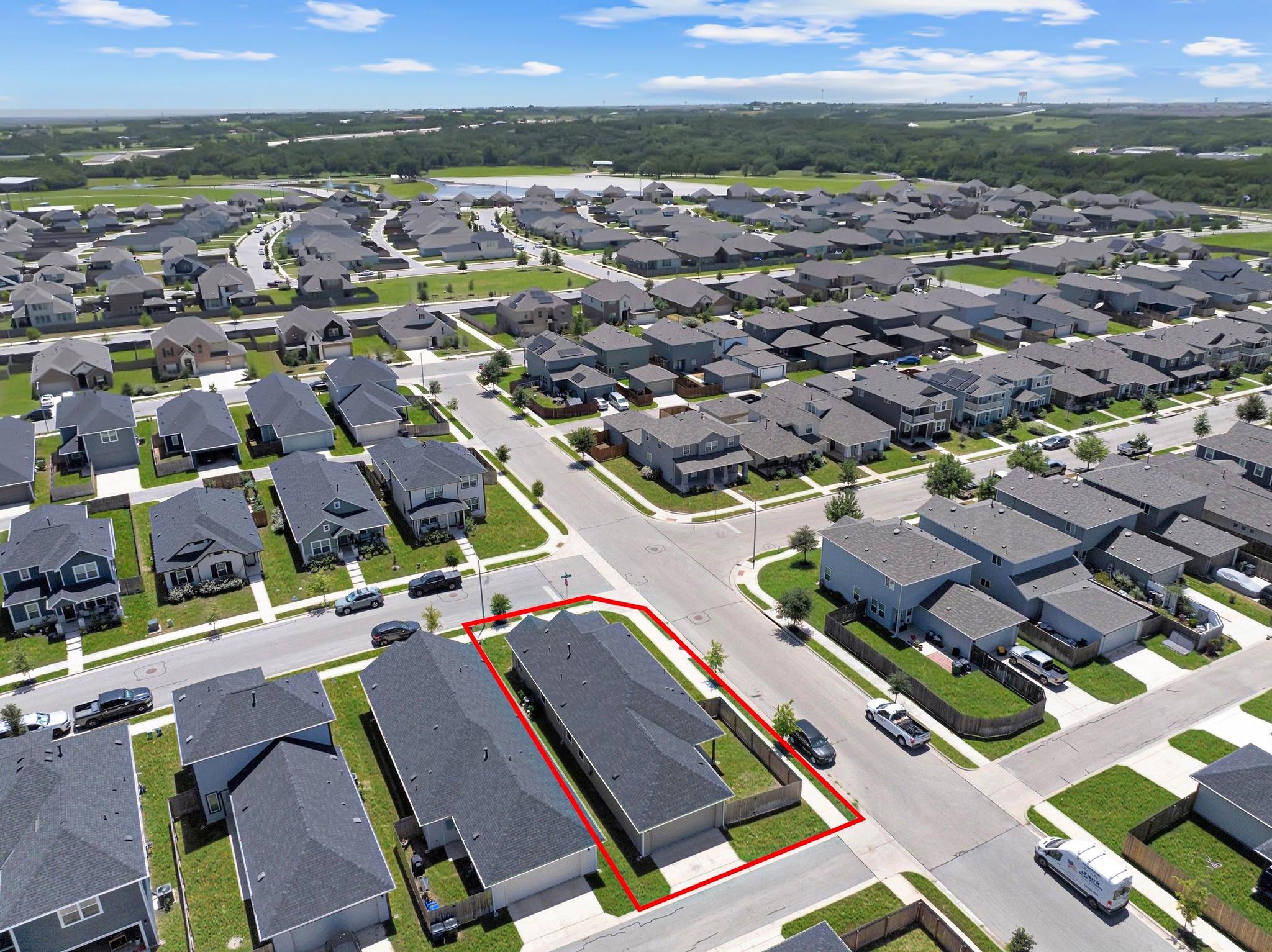301 Timber Brook Dr, Hutto, TX 78634