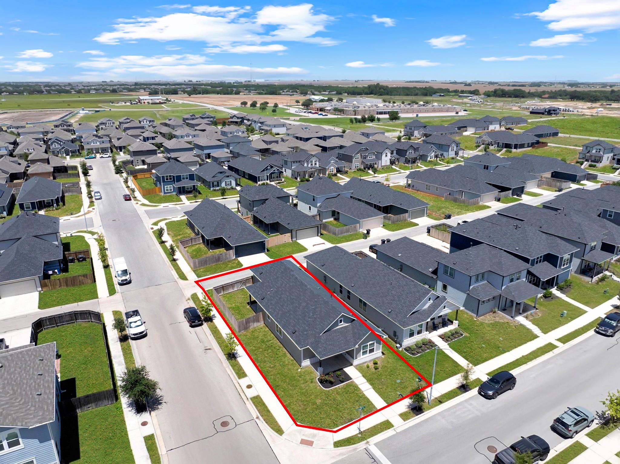 301 Timber Brook Dr, Hutto, TX 78634