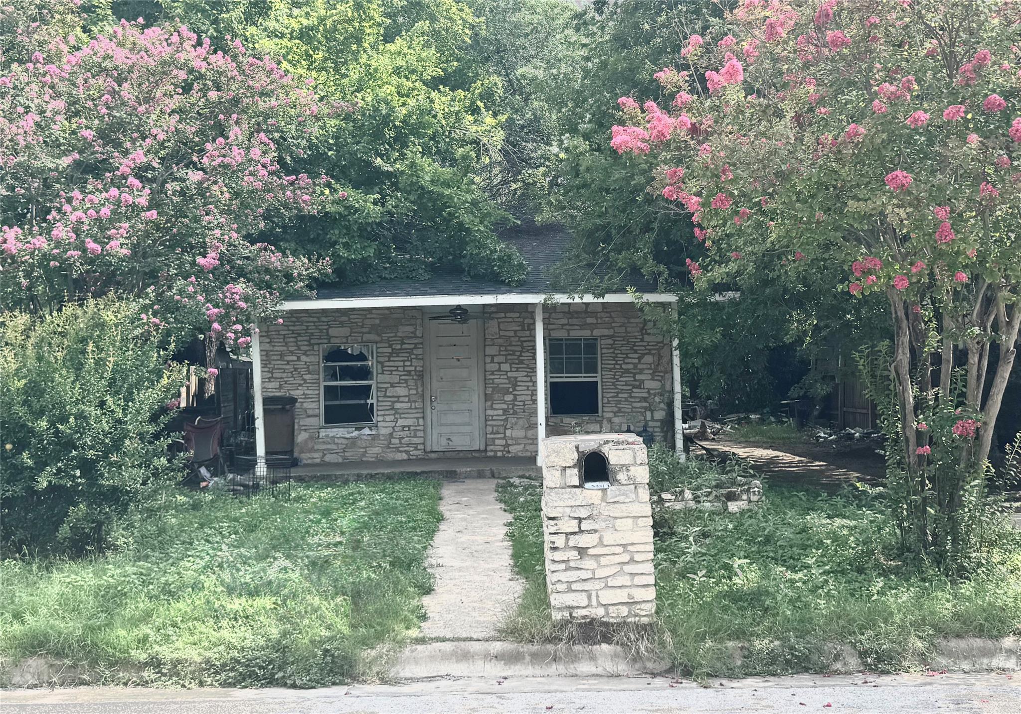 2904 Castro St, Austin, TX 78702