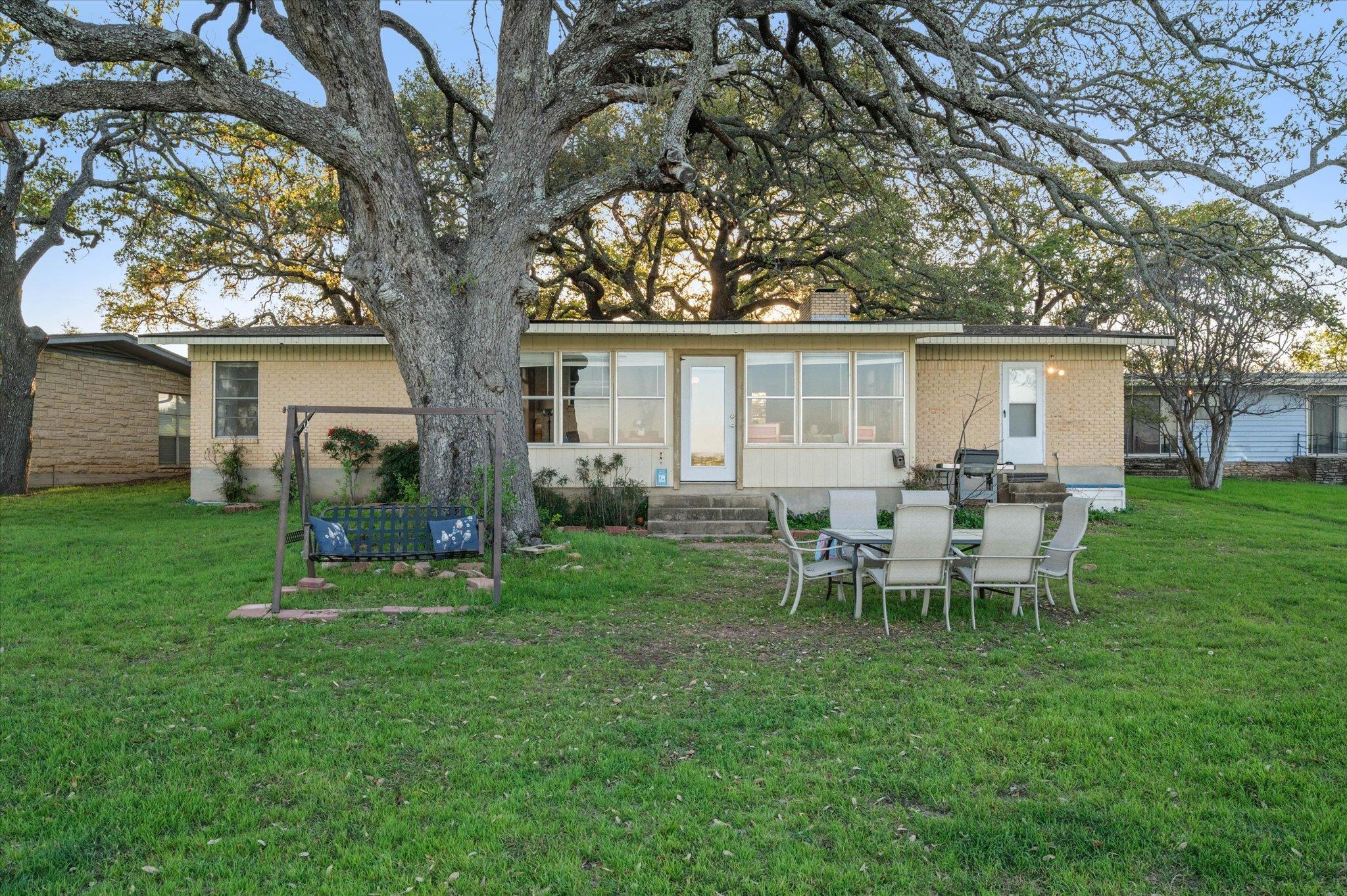 210 Lake Loop, Tow, TX 78672