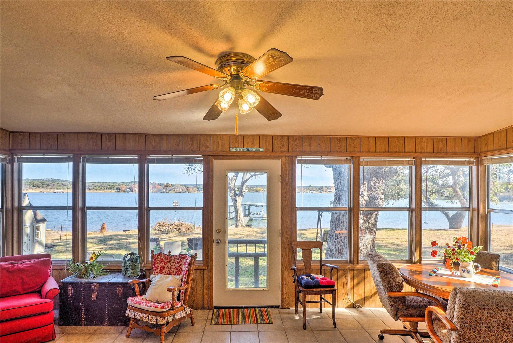 210 Lake Loop, Tow, TX 78672