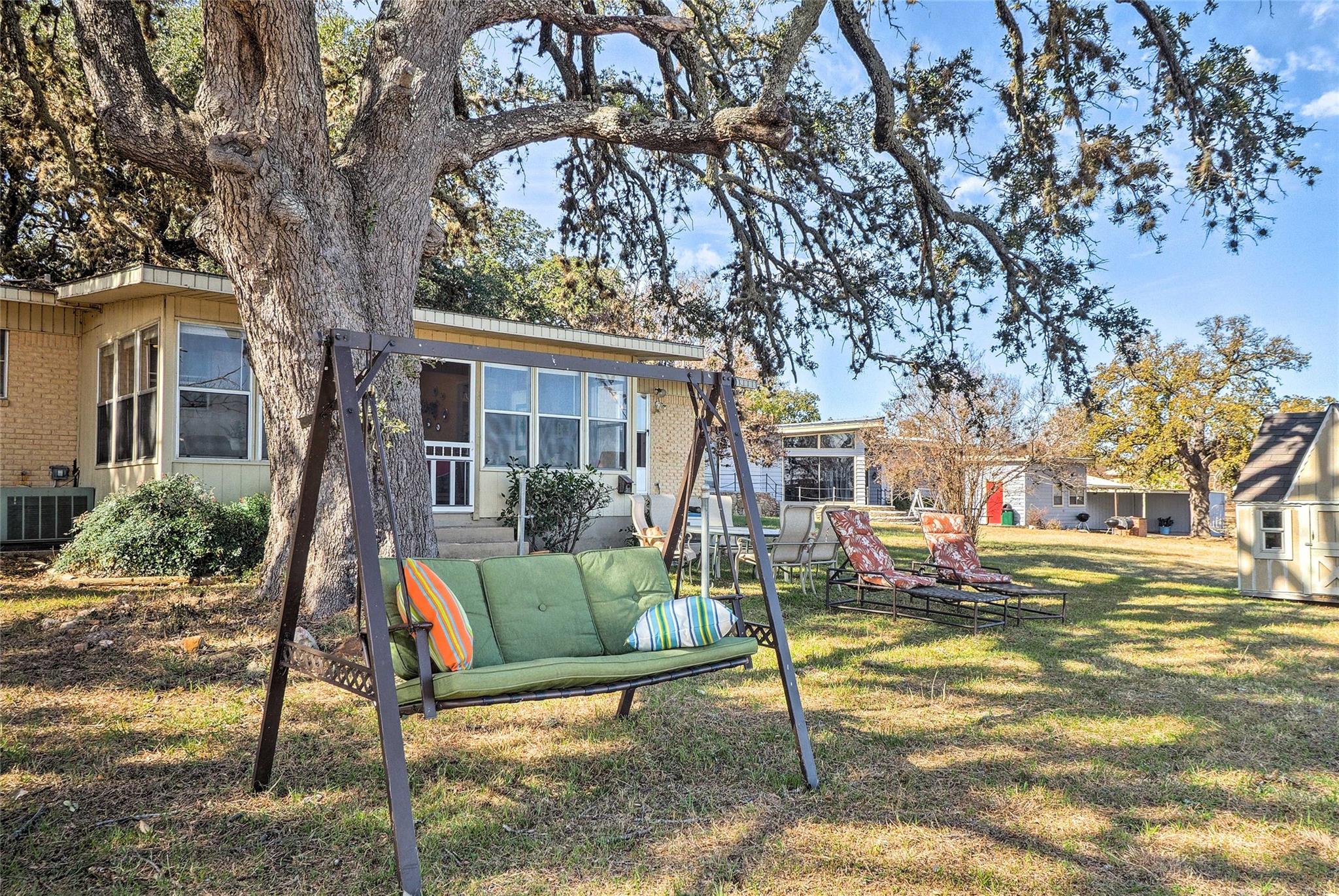 210 Lake Loop, Tow, TX 78672