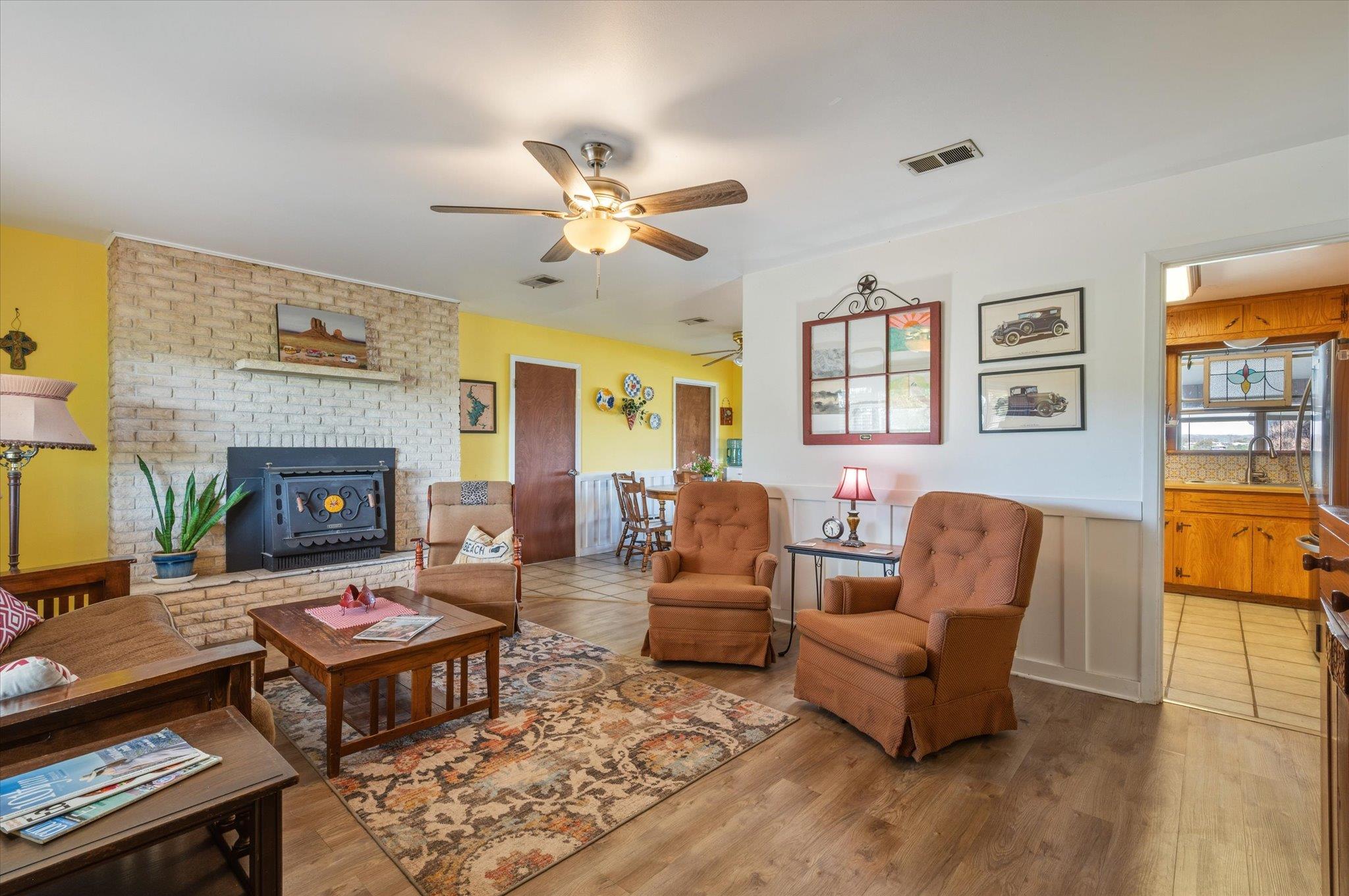 210 Lake Loop, Tow, TX 78672