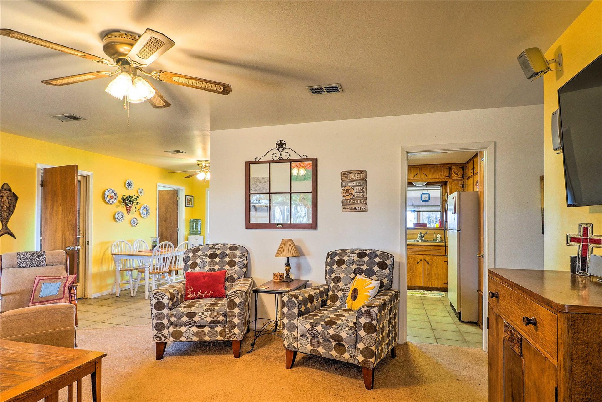 210 Lake Loop, Tow, TX 78672